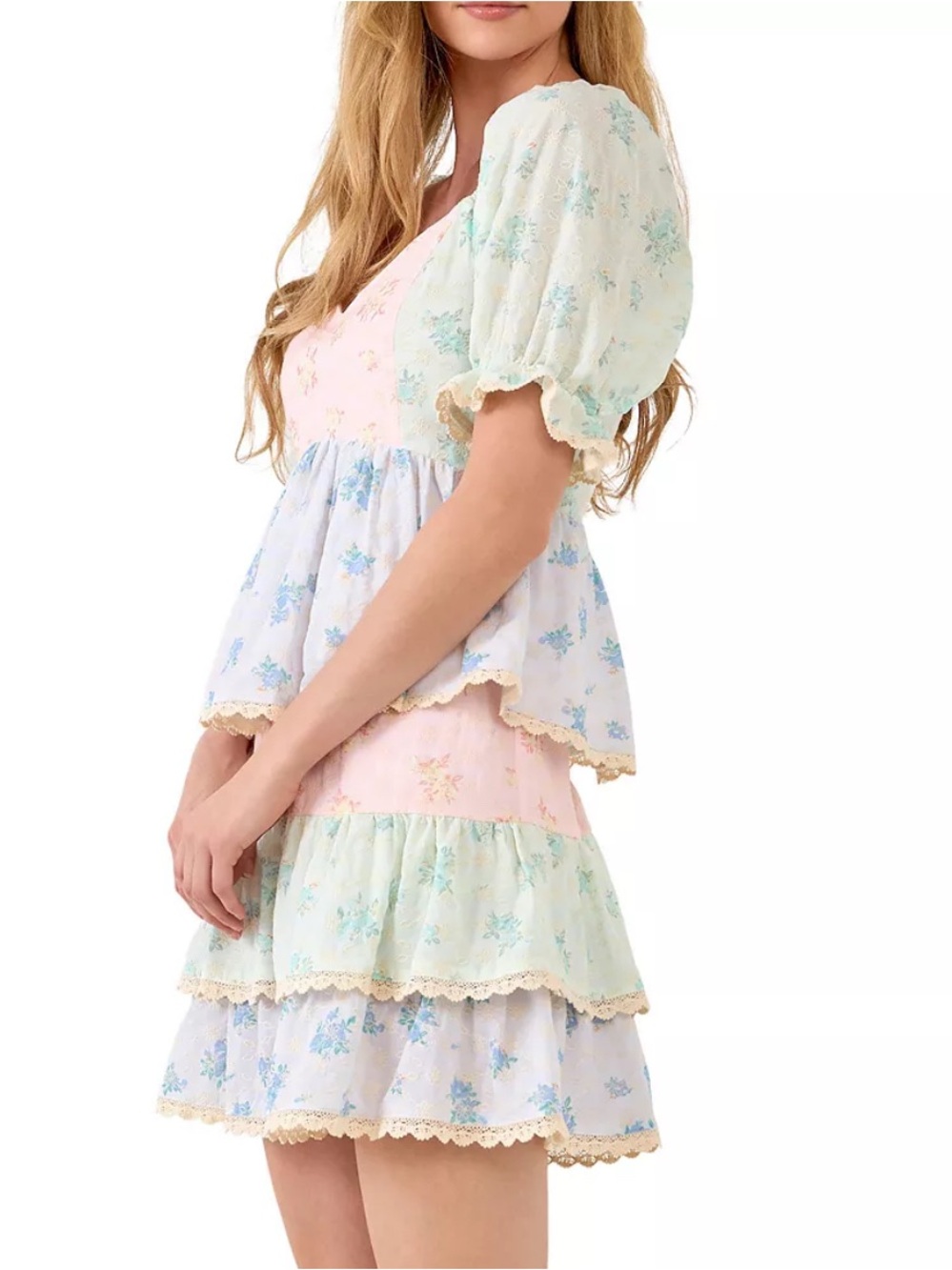 Free the Roses Color Block Eyelet Peplum Top - Picture 2 of 4